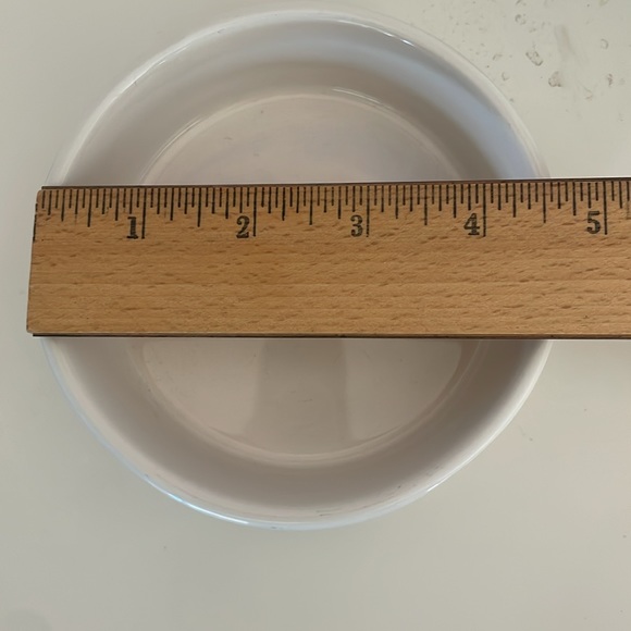 Rae Dunn JINGLE CLAWS Cat, Small Dog or Small Pet Christmas Food Bowl - Picture 4 of 8